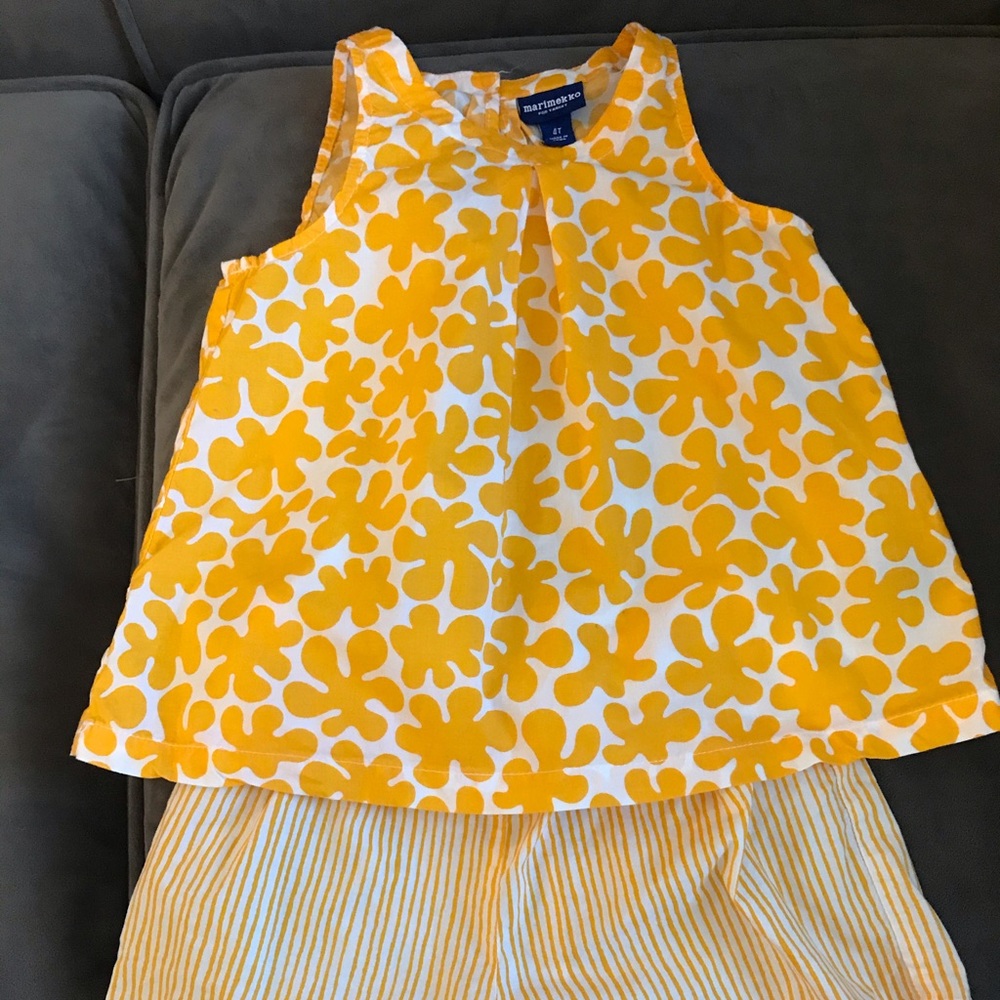 🌼Marimekko for Target- 4T girls short set.